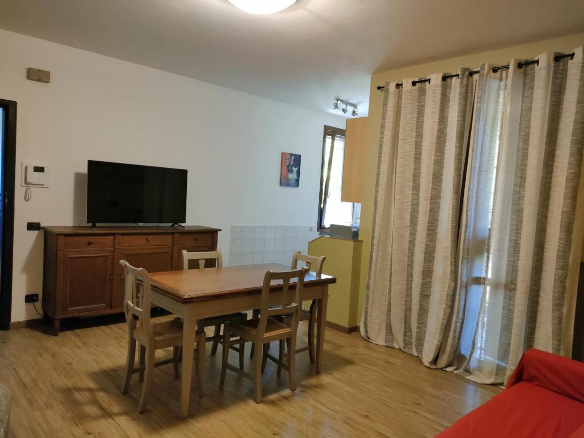 Appartamento Nanda Reggio Emilia Exterior foto